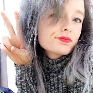 Meet your Posher, Hannah lee